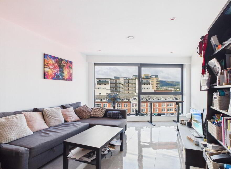 40 The Gallery, Dublin Road, Belfast, BT2 7HG