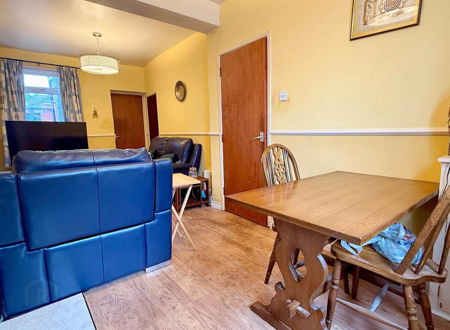 201 Donegall Road, Belfast, BT12 5NA