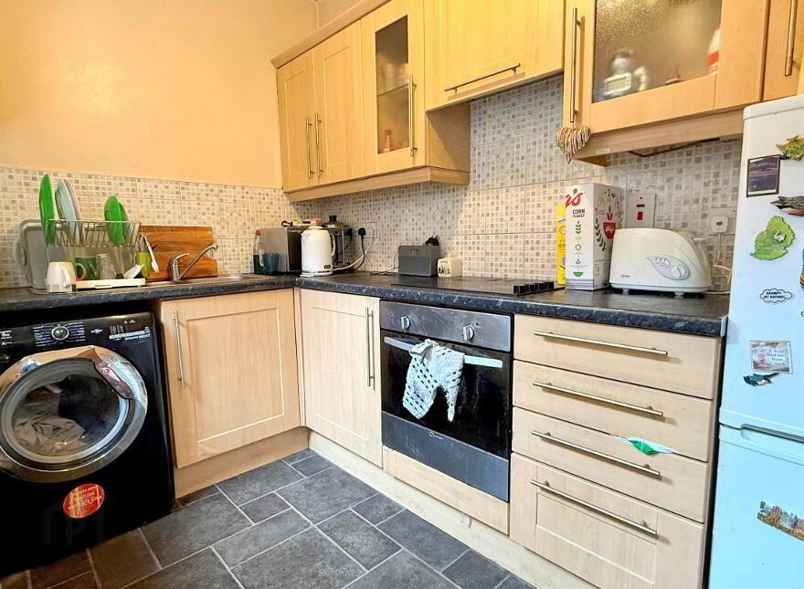 201 Donegall Road, Belfast, BT12 5NA