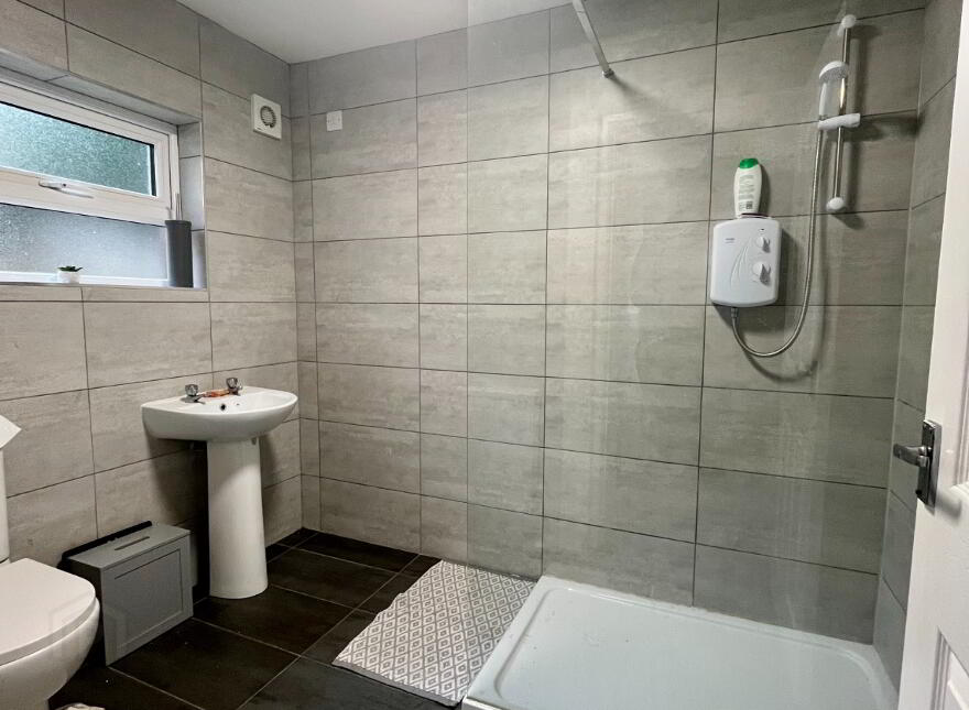 39 Grainan Drive,, Belmont, Derry/Londonderry, BT48 7TX