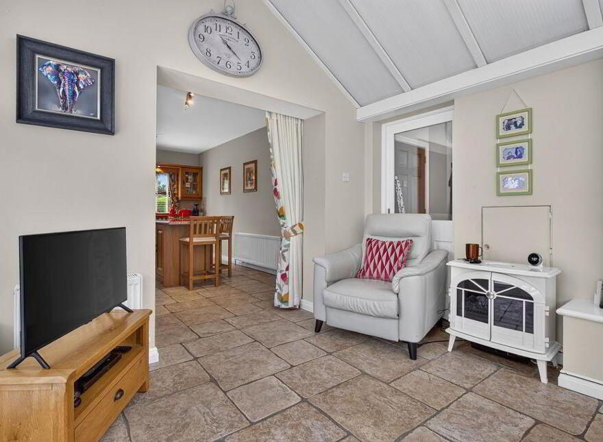 1 Castleburn, Milltown Road, Antrim, BT41 4NQ