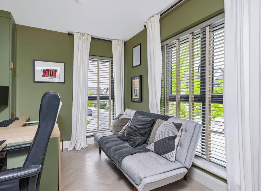 18 Hollywoodrath Place, Hollystown, D15E43X