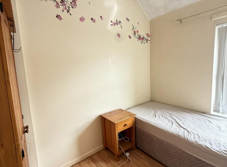 8 St Patricks Avenue, Newry, BT34 1HQ