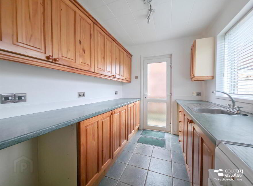 75 Carnmoney Road, Newtownabbey, BT36 6HT