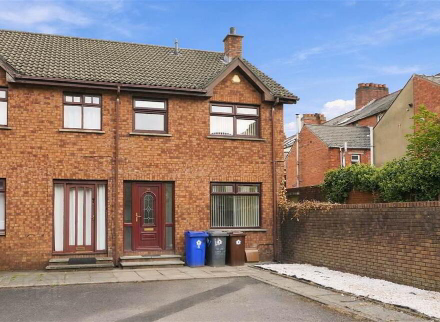 8 Kerrsland Mews, Ballyhackamore, Belfast, BT5 6EW