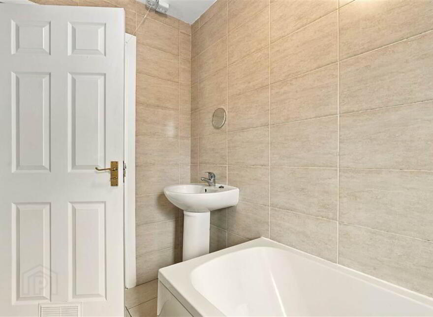 8 Kerrsland Mews, Ballyhackamore, Belfast, BT5 6EW
