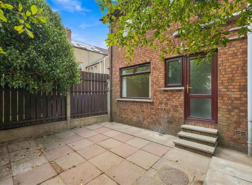 8 Kerrsland Mews, Ballyhackamore, Belfast, BT5 6EW