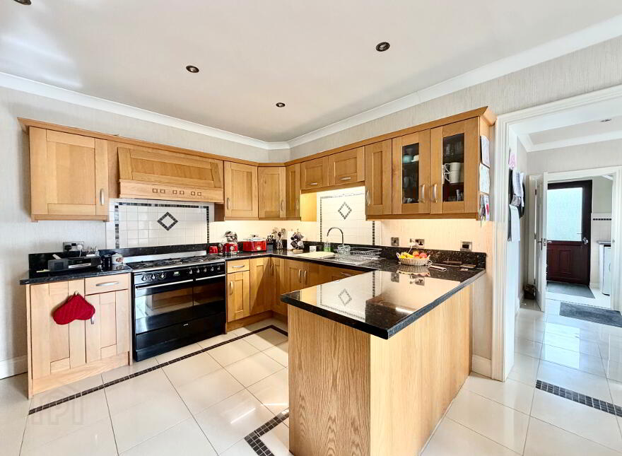 120 Castletown Road, Omagh, BT78 5RW