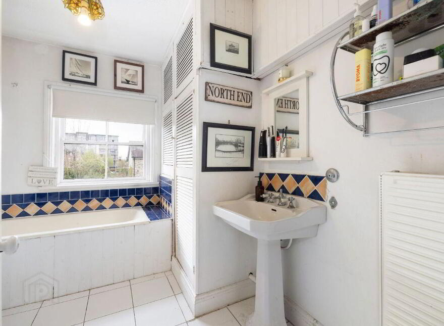 32 Royal Terrace West, Dún Laoghaire, Dun Laoghaire, A96YA09