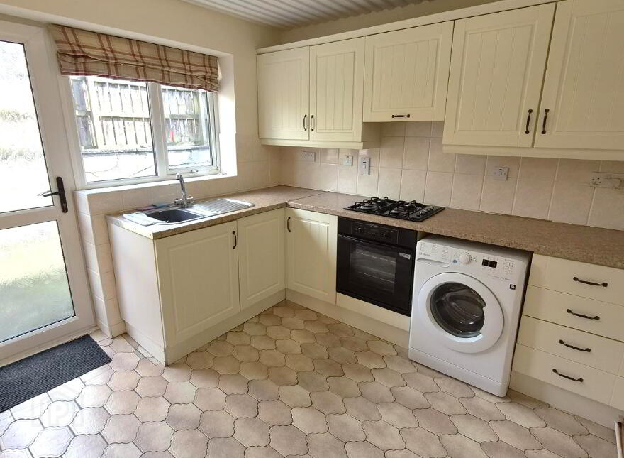 Cloverhill Avenue, Drumahoe, L'Derry, BT47 3SH