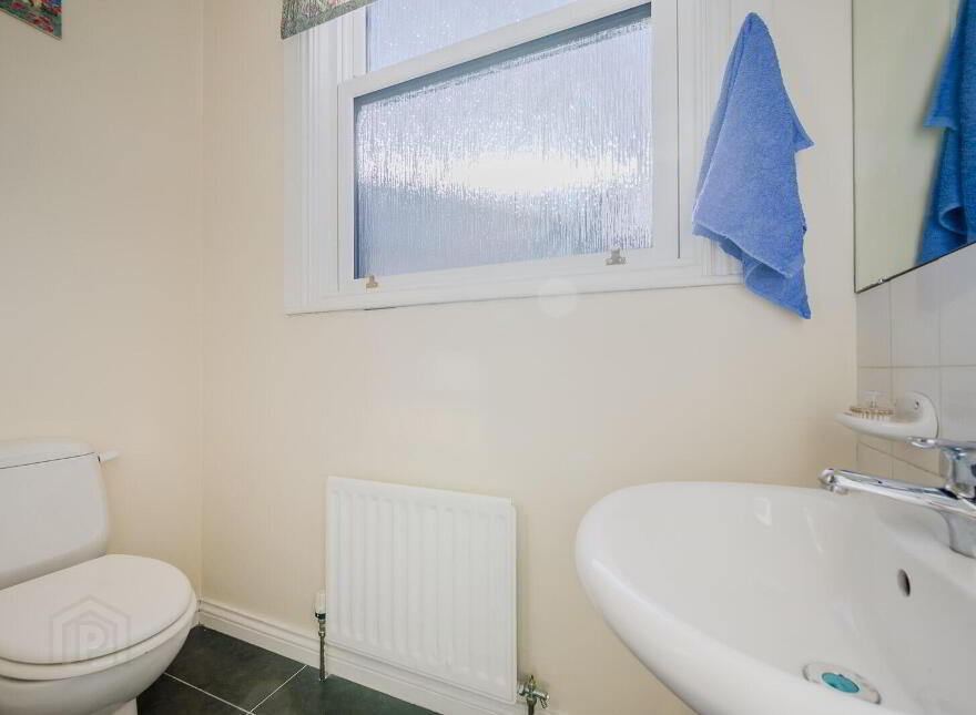 2 Seacourt, Maxwell Drive, Bangor, BT20 3LE