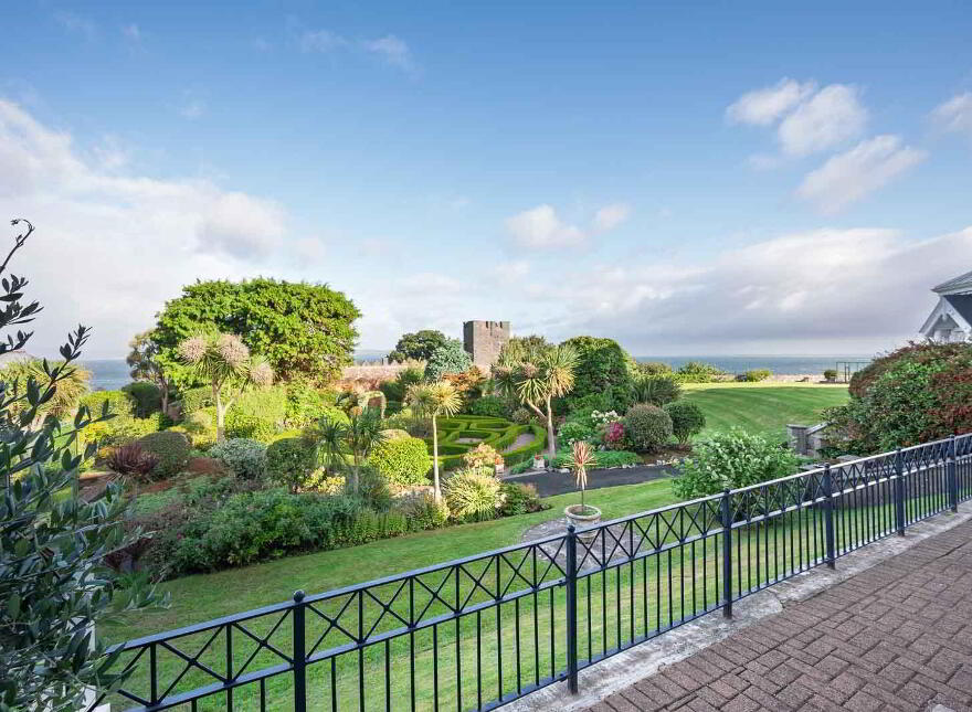 2 Seacourt, Maxwell Drive, Bangor, BT20 3LE