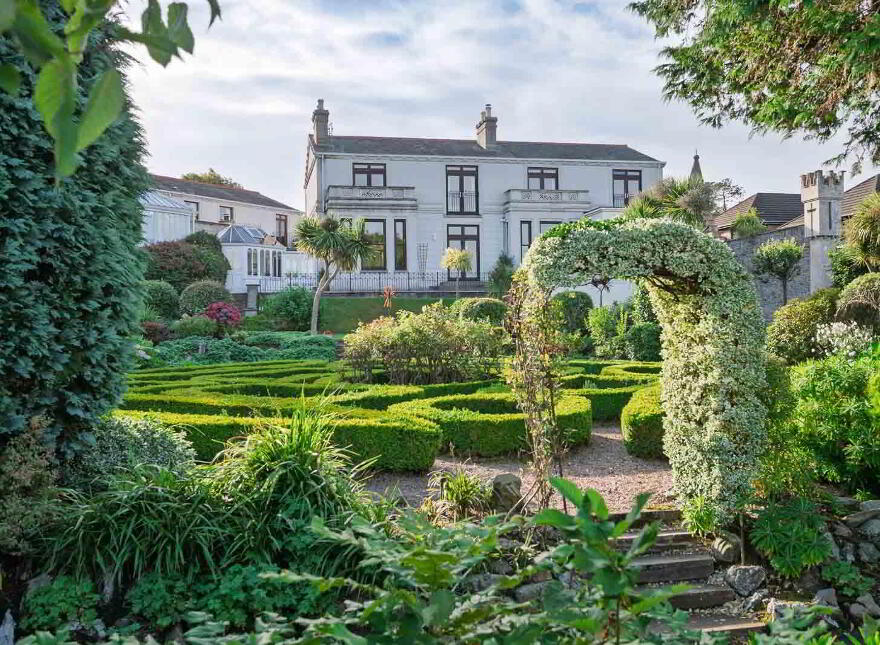 2 Seacourt, Maxwell Drive, Bangor, BT20 3LE