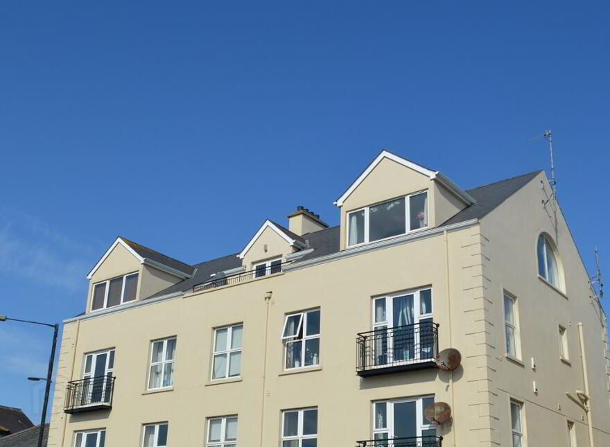 7 Waterfront House, Seaview, Warrenpoint, BT34 3NJ