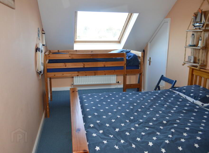 7 Waterfront House, Seaview, Warrenpoint, BT34 3NJ