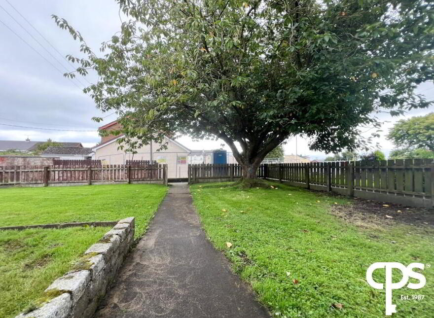 5 Parkmore Drive, Strathfoyle, Derry / Londonderry, BT47 6XA