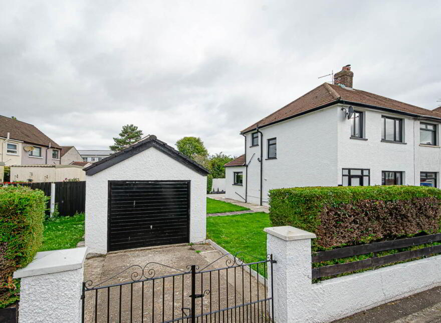 47 Stirling Gardens, Cregagh, Belfast, BT6 9LW