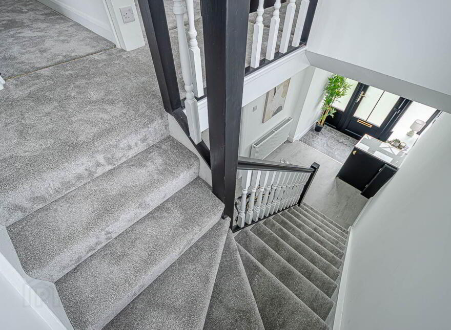 47 Stirling Gardens, Cregagh, Belfast, BT6 9LW