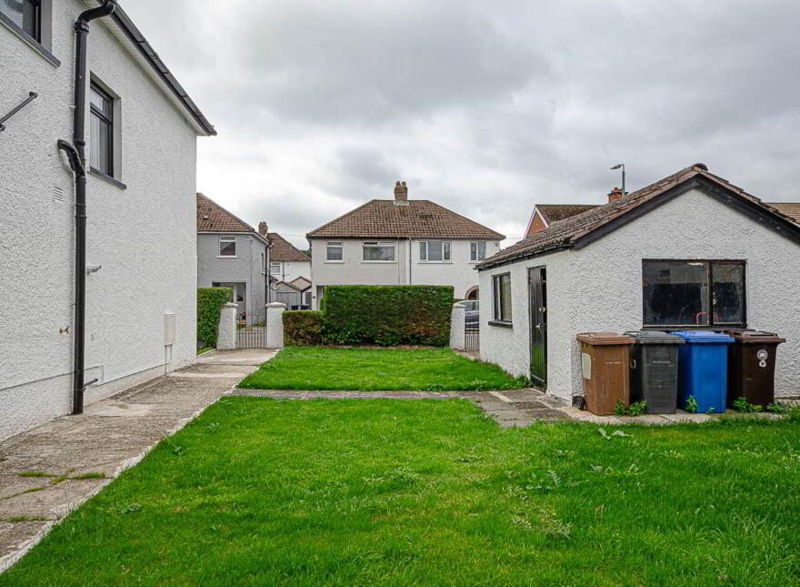 47 Stirling Gardens, Cregagh, Belfast, BT6 9LW