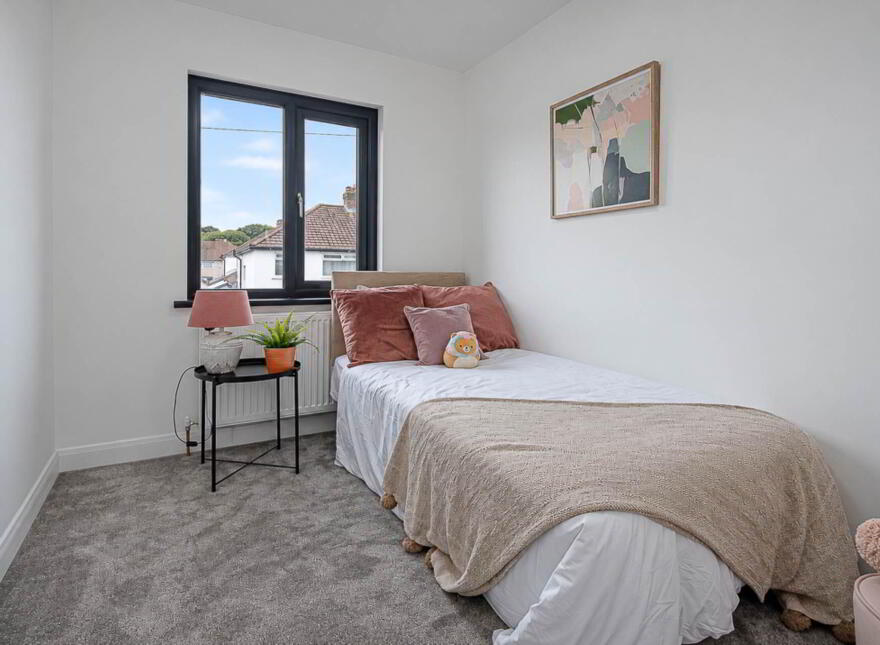 47 Stirling Gardens, Cregagh, Belfast, BT6 9LW