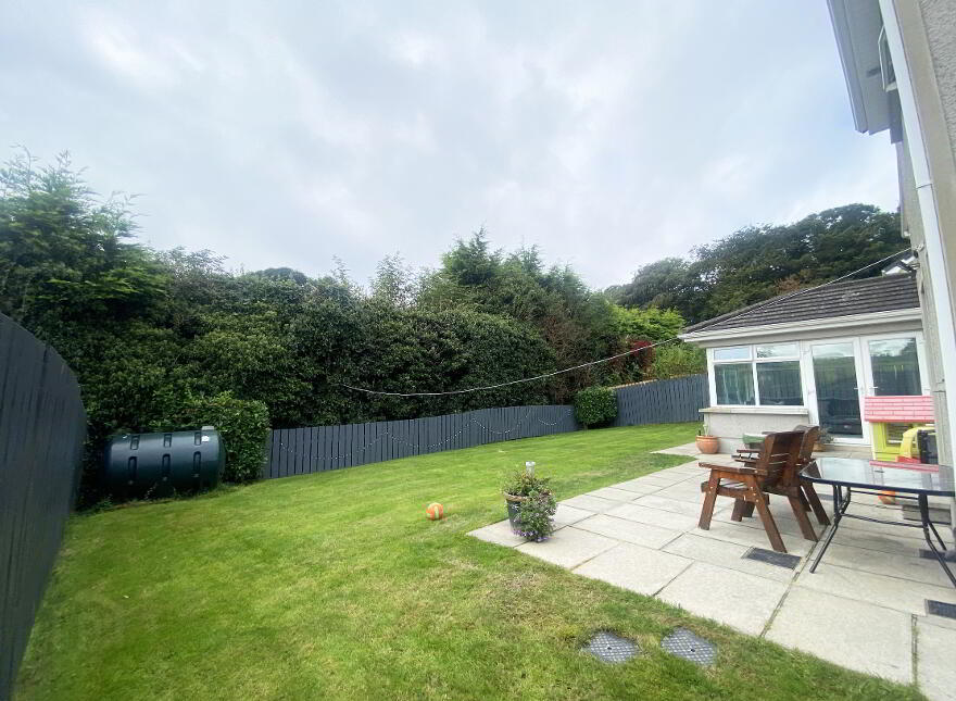 5 Oaklands, Loughbrickland, Banbridge, BT32 3WN