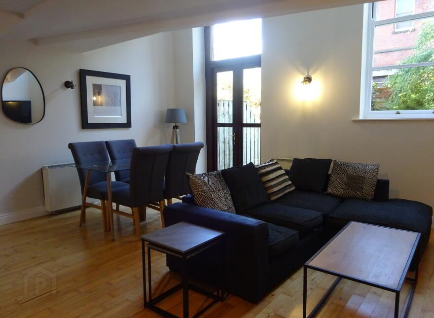 9 Rossmore Apartments, 48 Rossmore Drive, Belfast, BT7 3LA