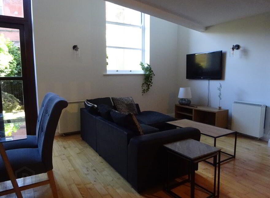 9 Rossmore Apartments, 48 Rossmore Drive, Belfast, BT7 3LA