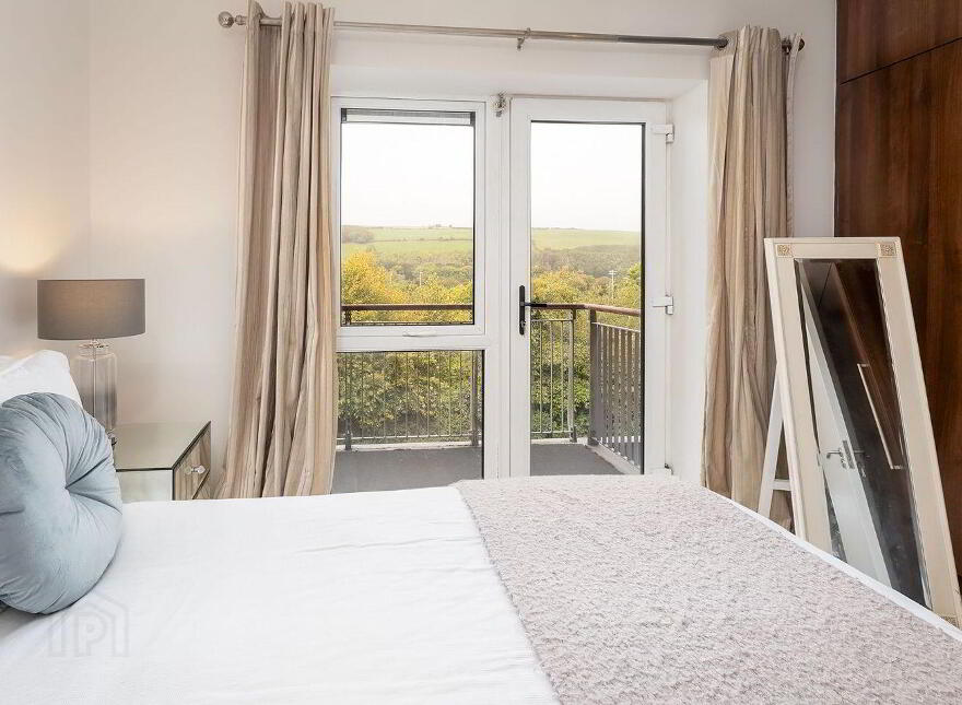 55 The Crescent Apartments, Old Fort Road, Ballincollig, P31W243