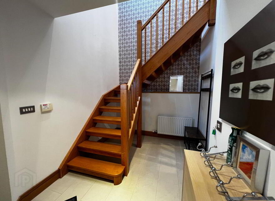 7 Strand Road, Portstewart, BT55 7LS