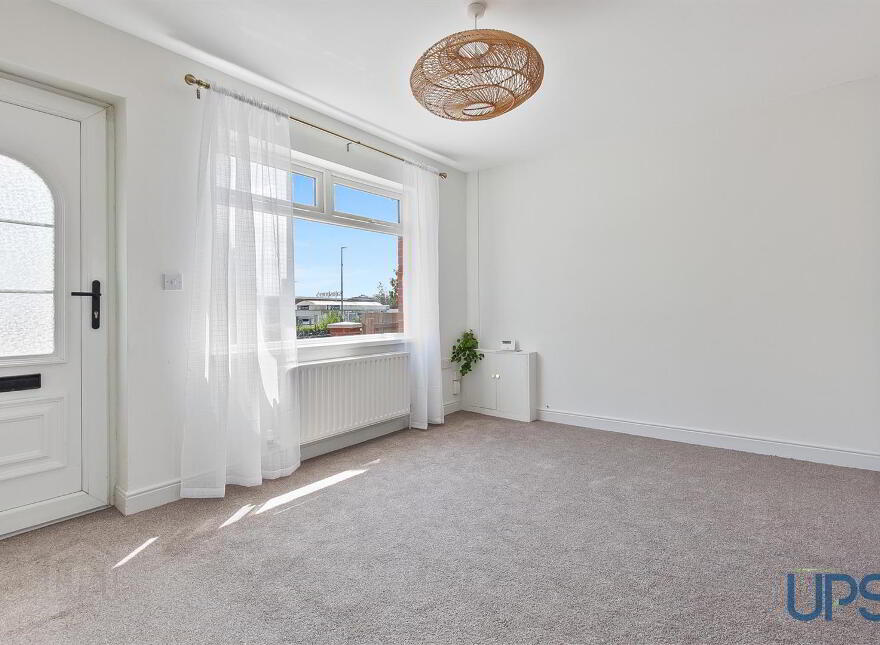 535 Falls Road, Belfast, BT11 9AA