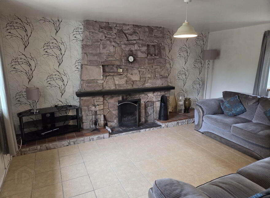 6 Irragh Lane, Cushendall, Ballymena, BT44 0TB