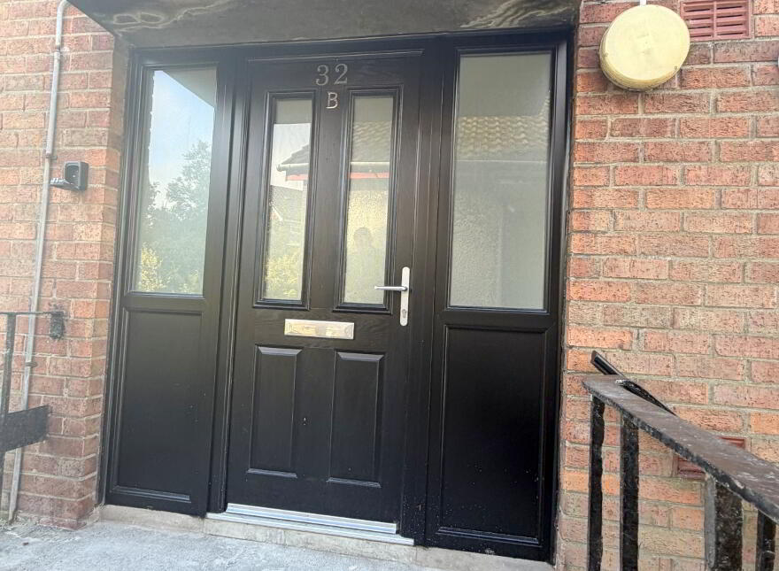 32B Queens Avenue, Newtownabbey, BT36 5HU