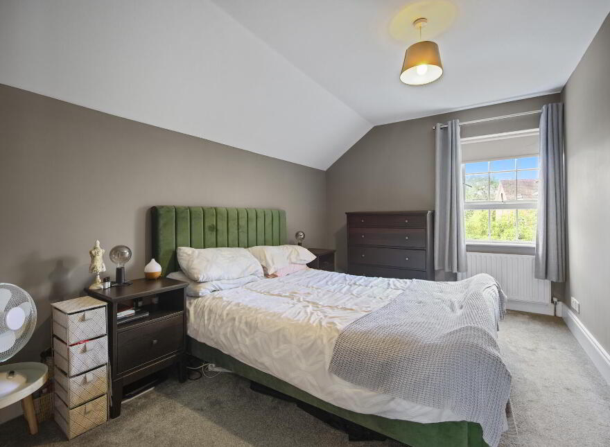 5 Drumbeg Mews, Lisburn, BT27 5XA
