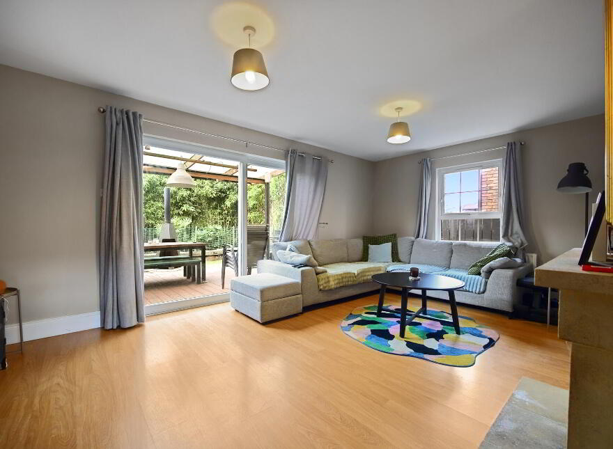 5 Drumbeg Mews, Lisburn, BT27 5XA
