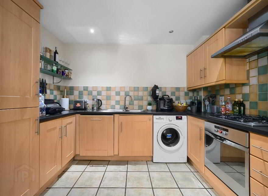 13 Park Royal, 841f Upper Lisburn Road, Belfast, BT9 7GY