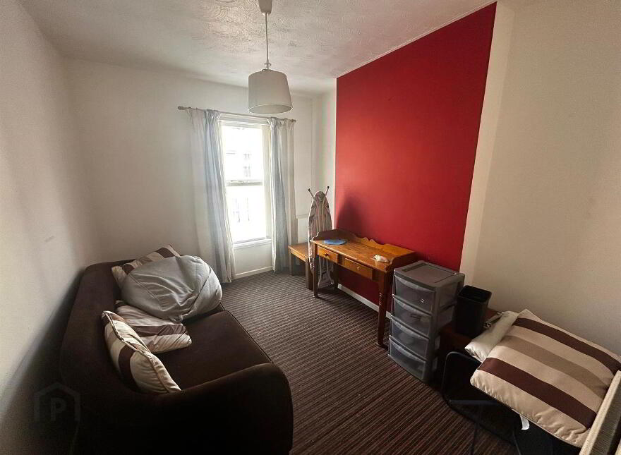 Flat 2, 102 Wellesley Avenue, Belfast, BT9 6DH