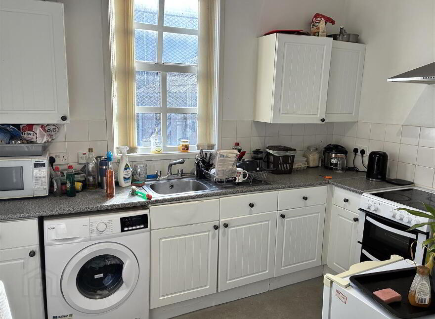 Flat 2, 102 Wellesley Avenue, Belfast, BT9 6DH