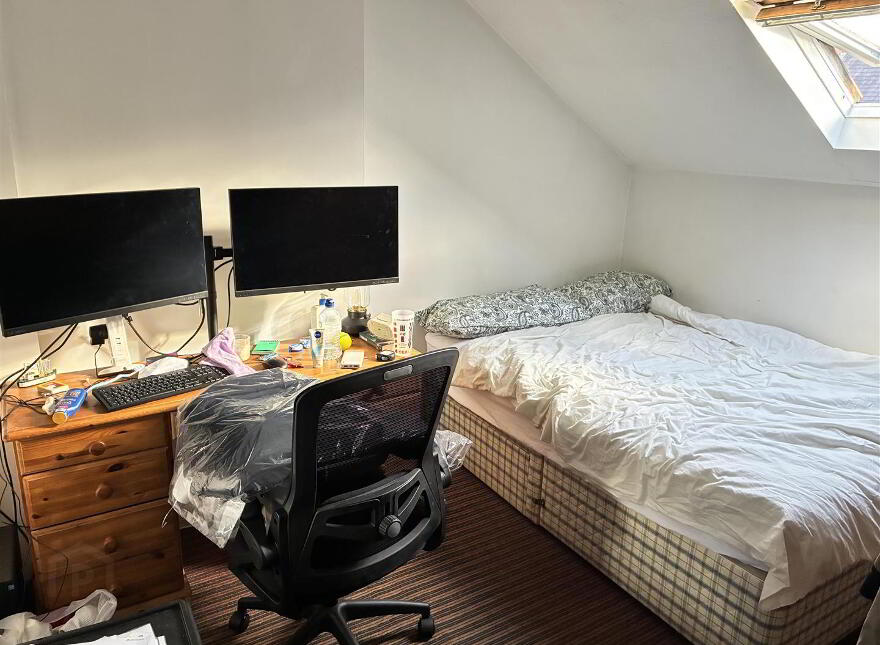 Flat 2, 102 Wellesley Avenue, Belfast, BT9 6DH