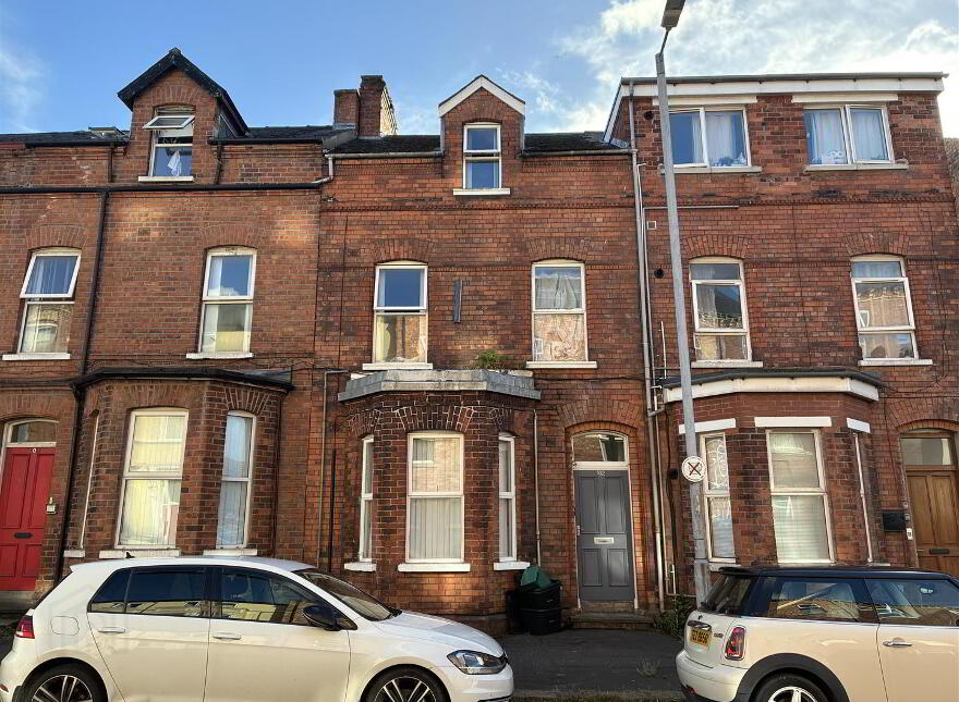 Flat 2, 102 Wellesley Avenue, Belfast, BT9 6DH