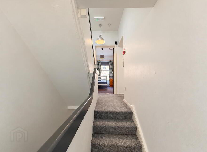 Flat 2, 102 Wellesley Avenue, Belfast, BT9 6DH