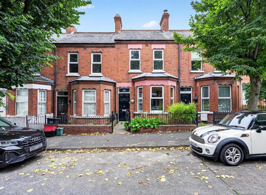 37 Adelaide Avenue, Belfast, BT9 7FY