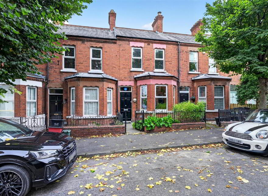 37 Adelaide Avenue, Belfast, BT9 7FY