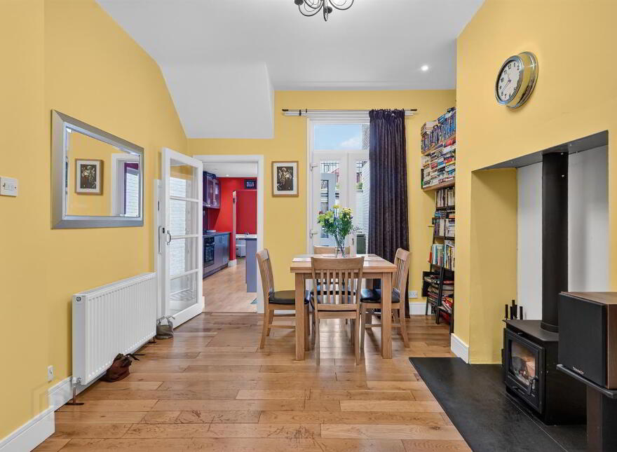 37 Adelaide Avenue, Belfast, BT9 7FY