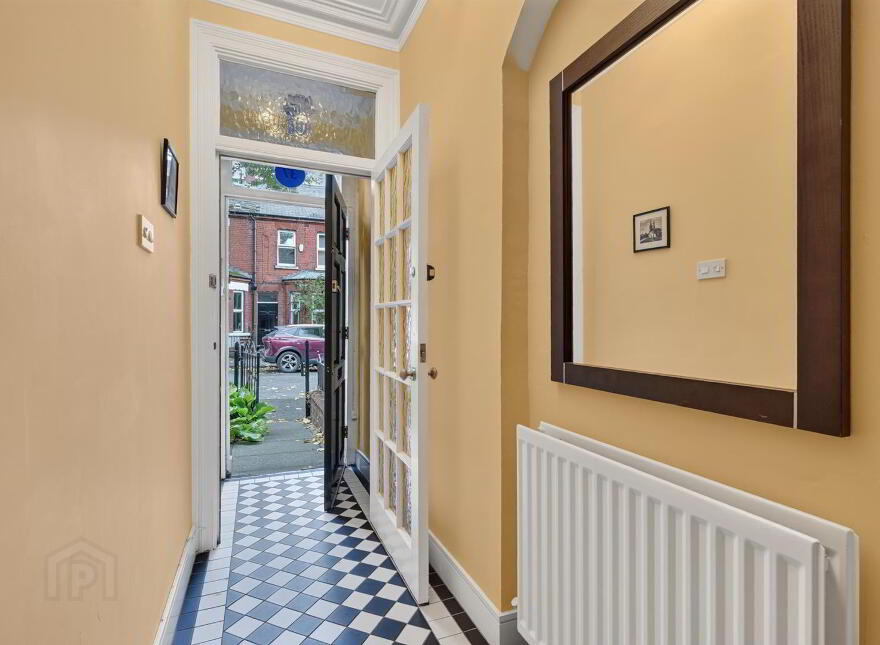 37 Adelaide Avenue, Belfast, BT9 7FY