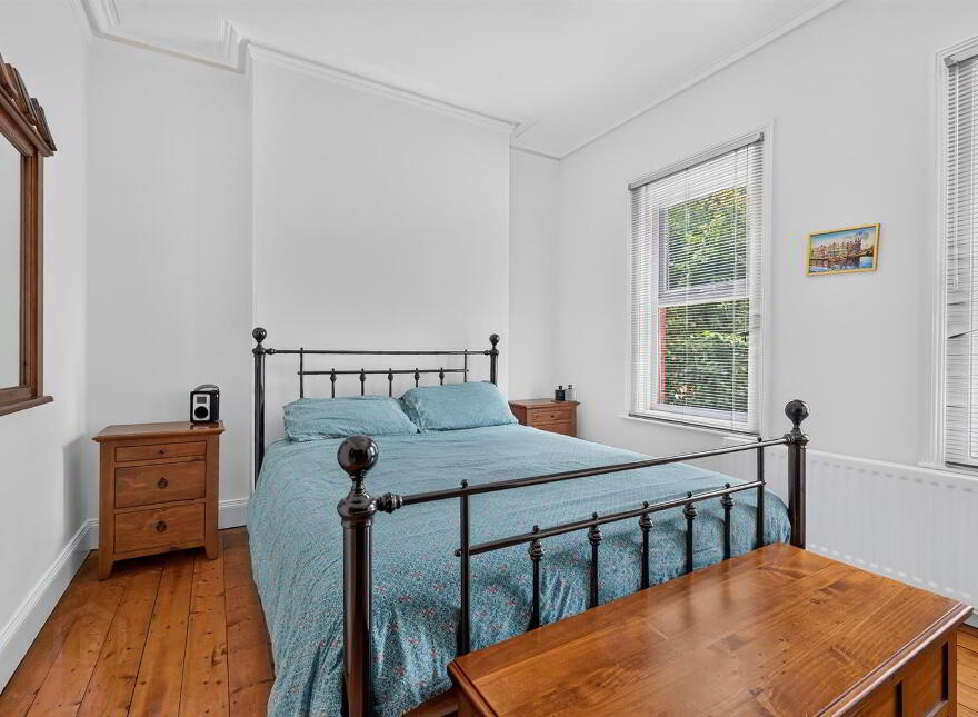 37 Adelaide Avenue, Belfast, BT9 7FY