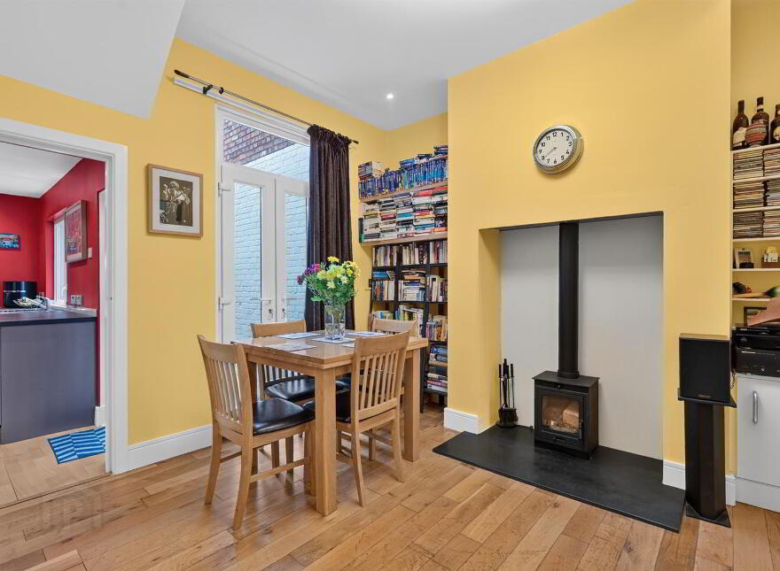 37 Adelaide Avenue, Belfast, BT9 7FY