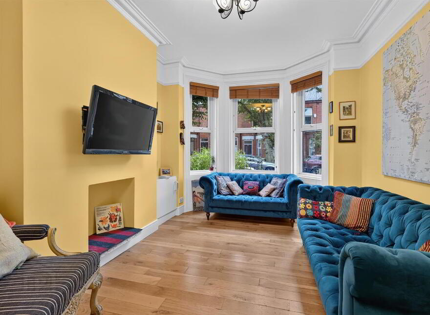 37 Adelaide Avenue, Belfast, BT9 7FY