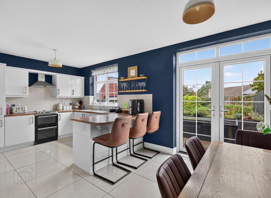 5 Breton View, Lisburn, BT28 3YF