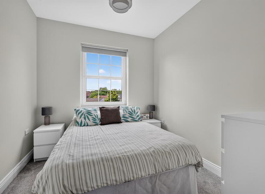 5 Breton View, Lisburn, BT28 3YF