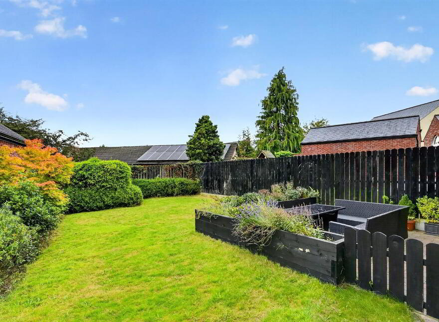 5 Breton View, Lisburn, BT28 3YF